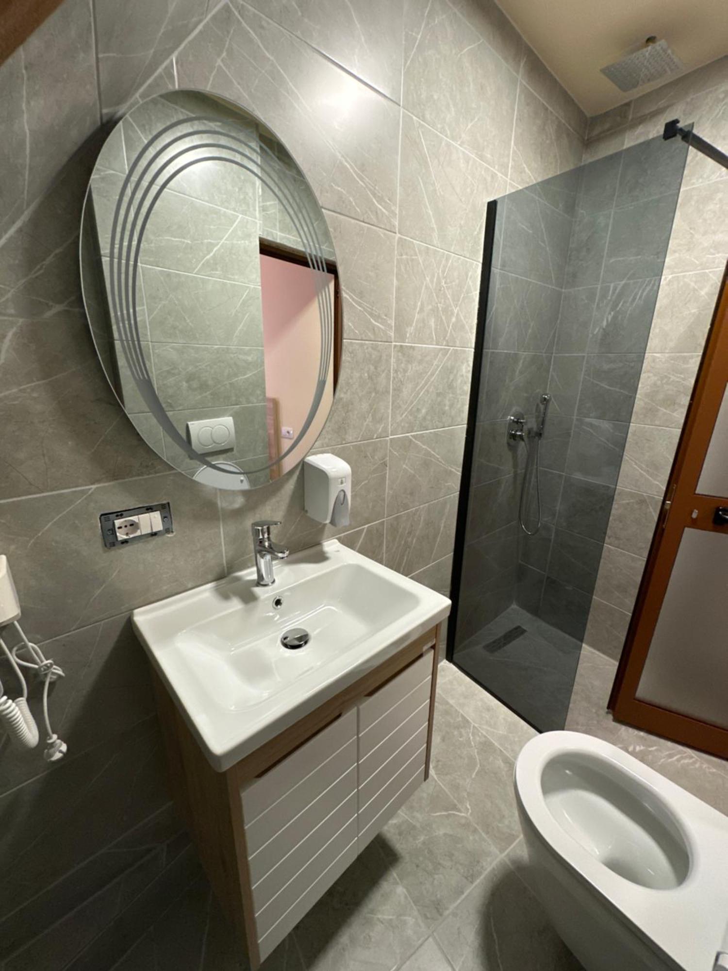 Royal Land Otel Theth Dış mekan fotoğraf