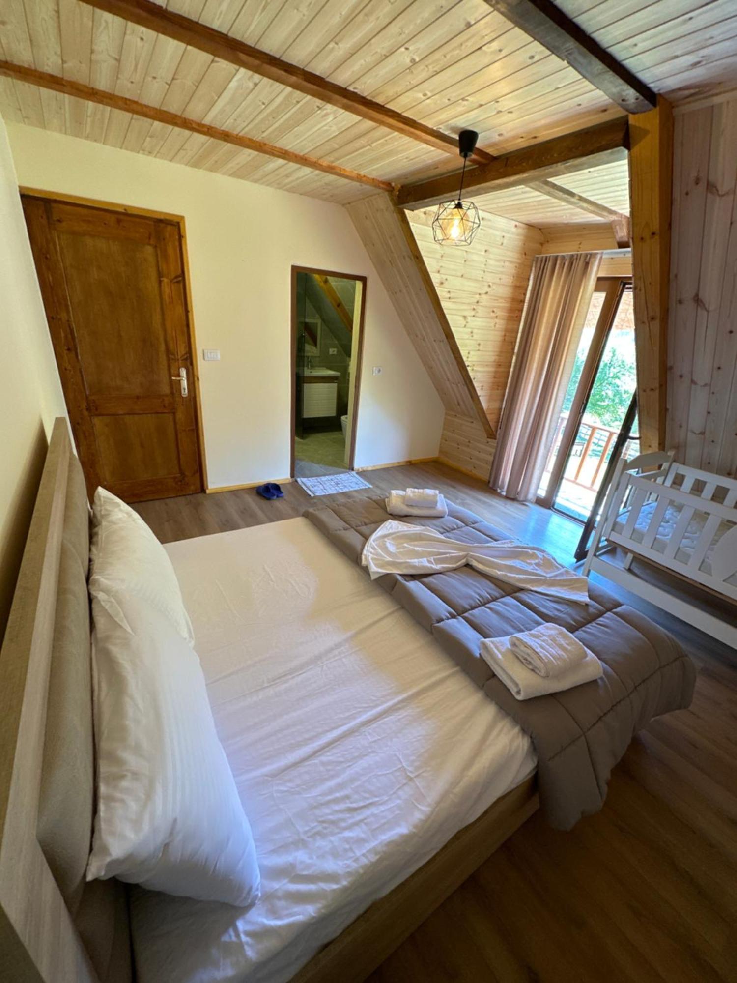 Royal Land Otel Theth Dış mekan fotoğraf