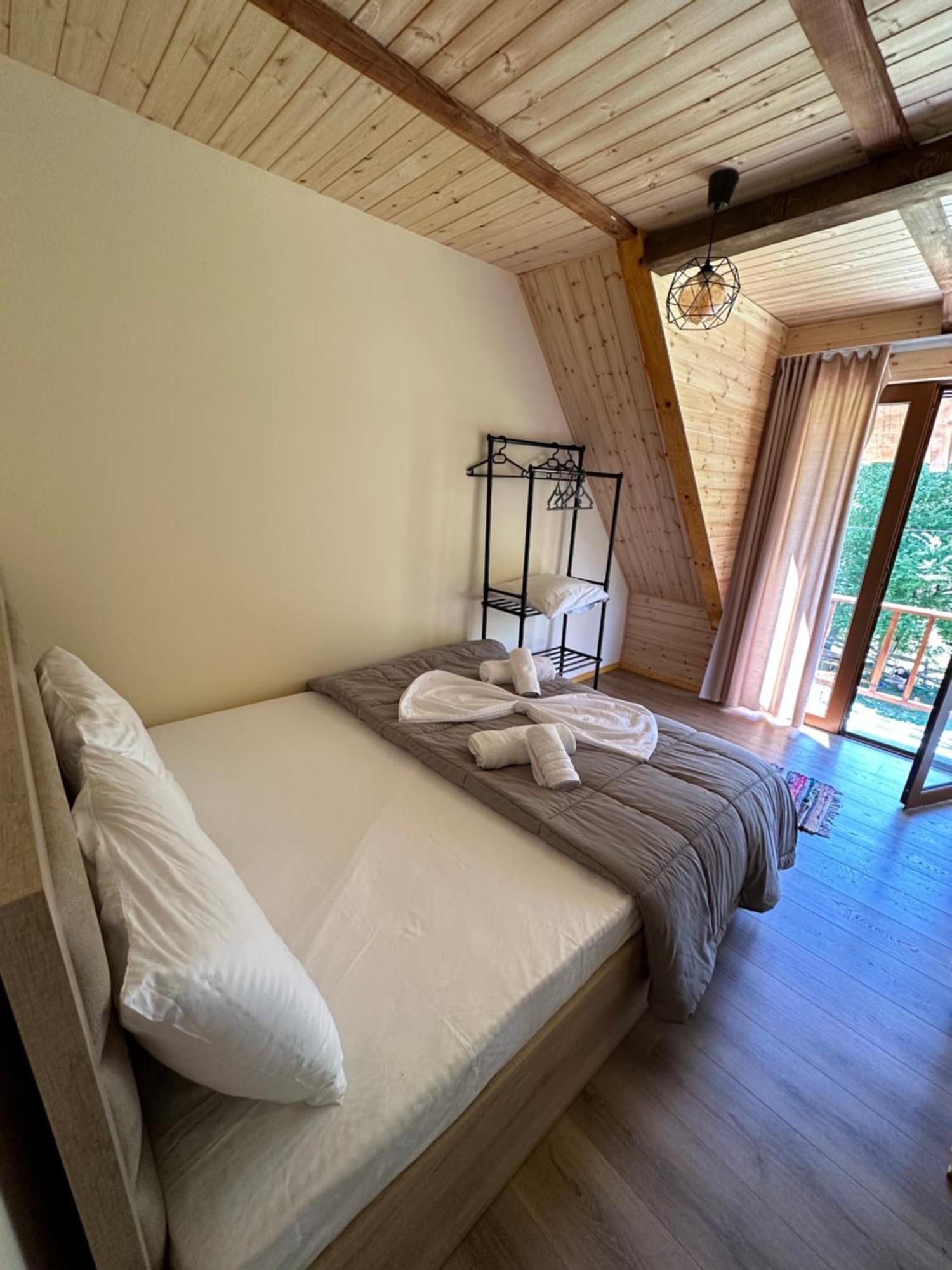 Royal Land Otel Theth Dış mekan fotoğraf